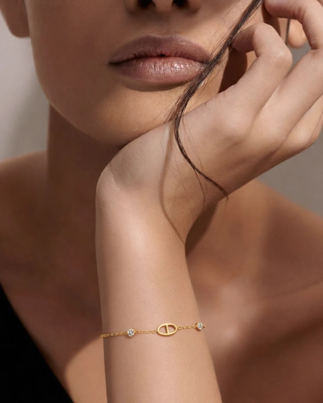 Icon Link Chain Bracelet