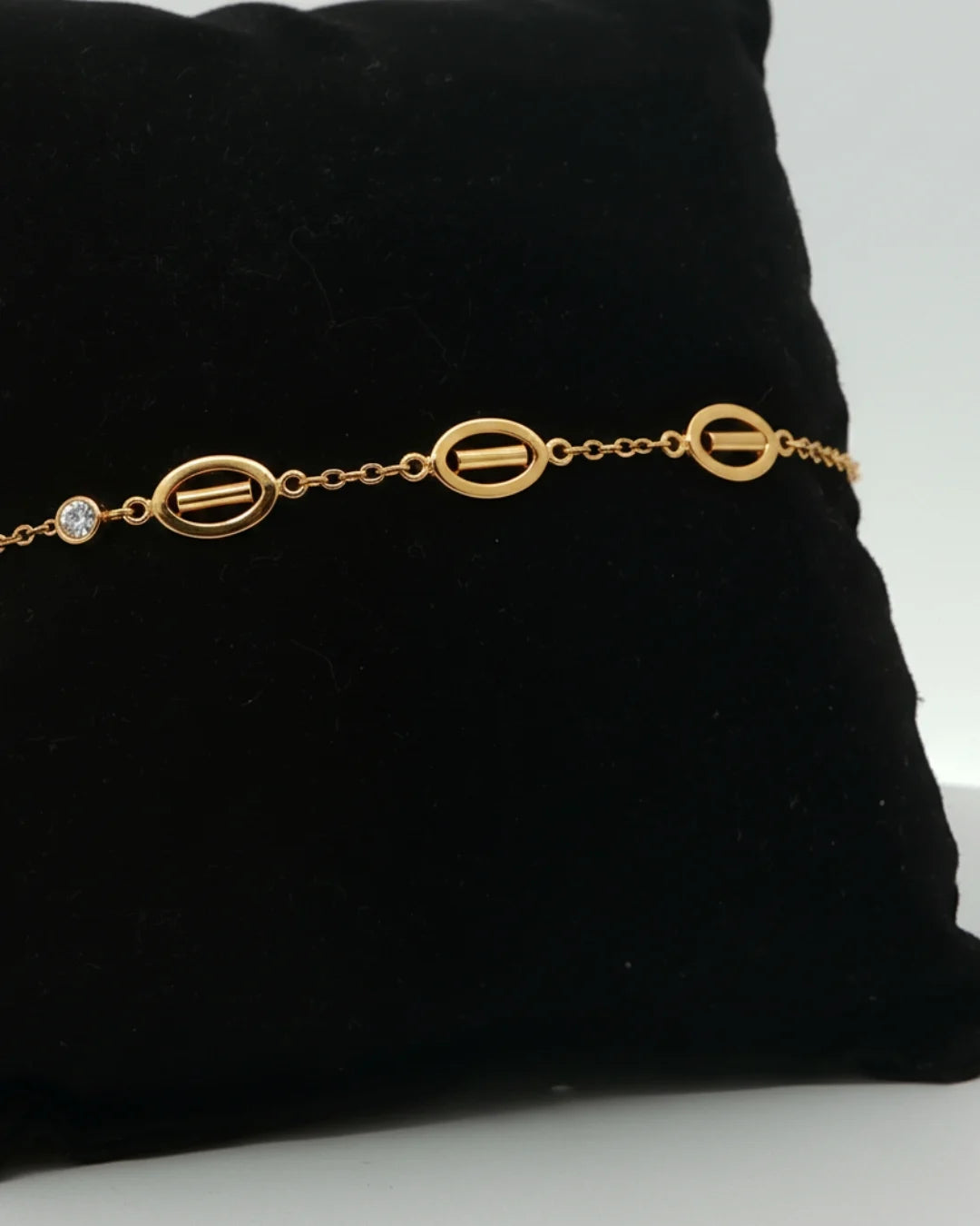 Icon Link Chain Bracelet