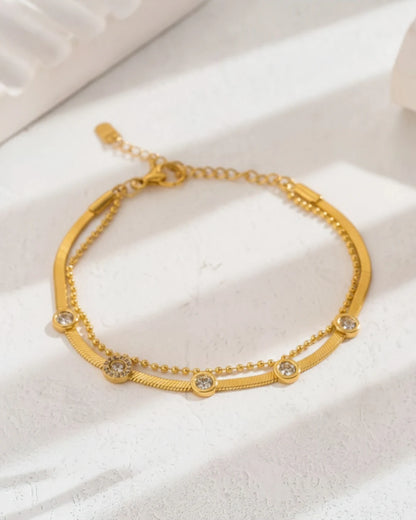 Luna Bezel Chain Bracelet