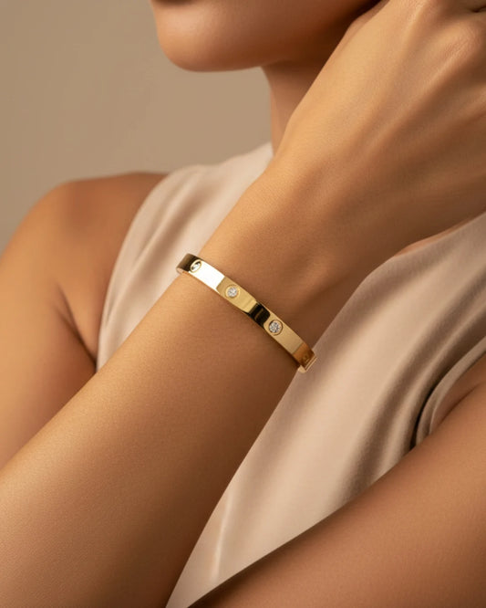Minimal Screw Detail Bangle