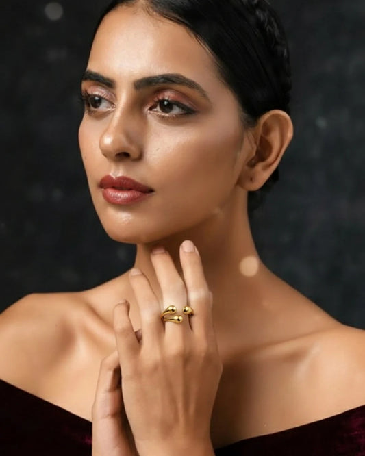 Fluid Curve Open Ring