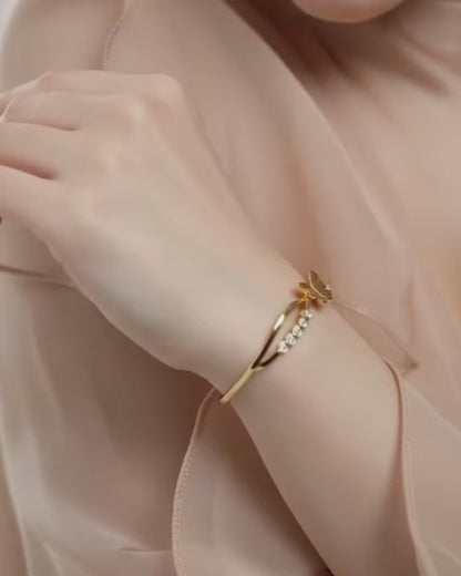Butterfly Grace Anti-Tarnish Bracelet